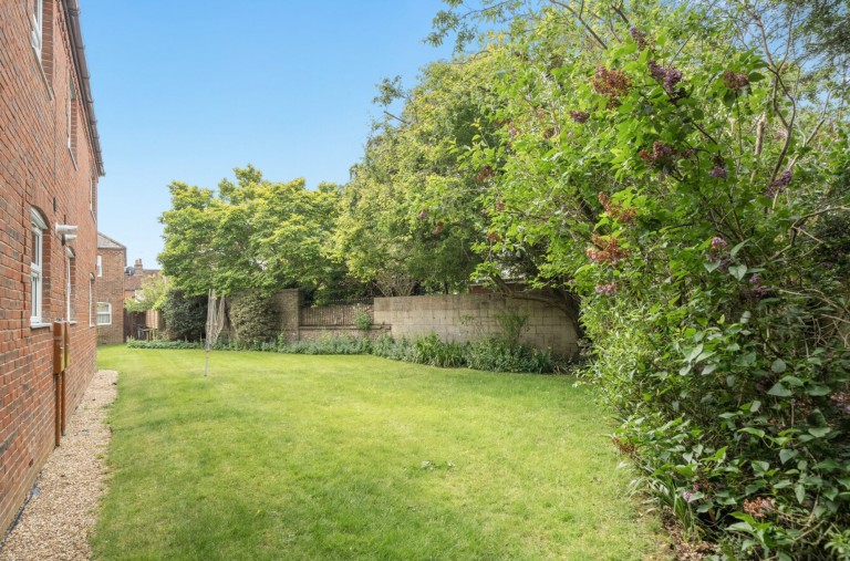 Images for Parchment Street, Mayfair Court, PO19