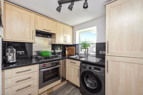 Click the photo for more details of Devonshire Road, Horsham, RH13