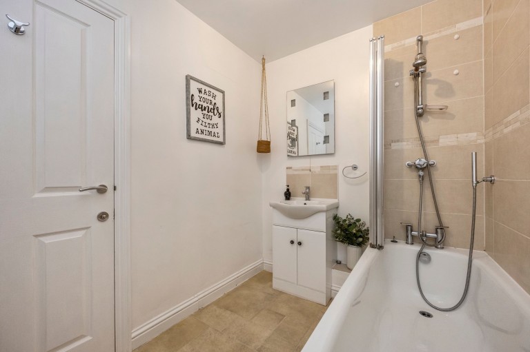 Images for Blackbridge Lane, Horsham, RH12