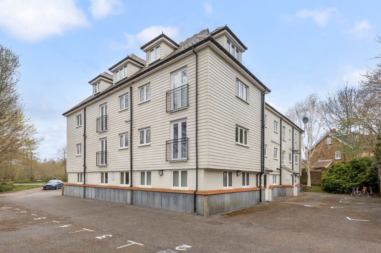 Images for Blackbridge Lane, Horsham, RH12