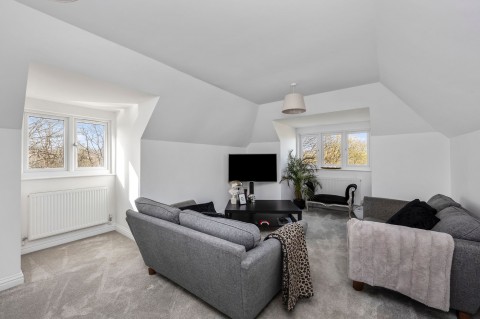 Click the photo for more details of Blackbridge Lane, Horsham, RH12
