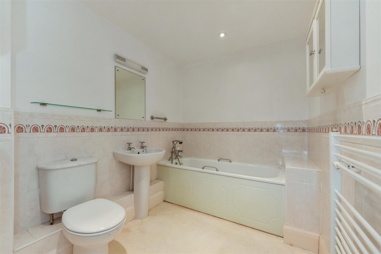Images for Tannery Close, Chichester, PO19