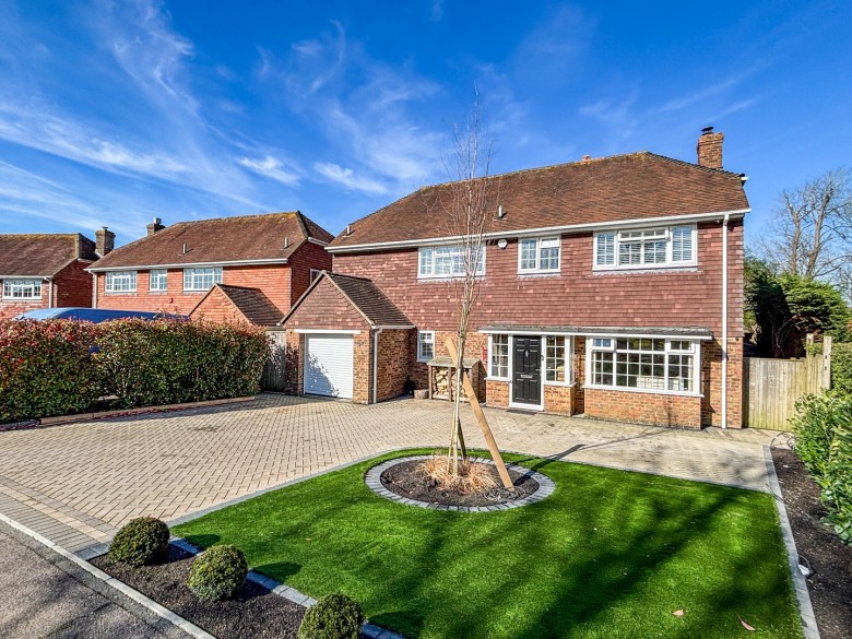 Click the photo for more details of Glengorse, BATTLE, East Sussex