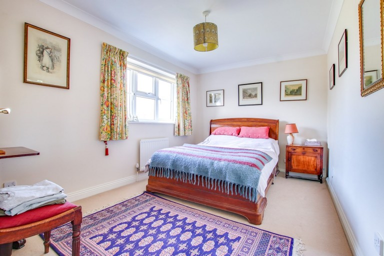 Images for Vitre Gardens, Lymington, SO41