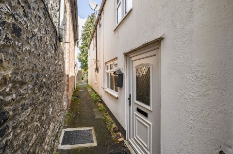 Click the photo for more details of West Street, Warminster, Wiltshire