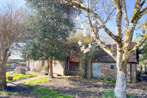 Click the photo for more details of Pages Lane, East Boldre, Brockenhurst, SO42