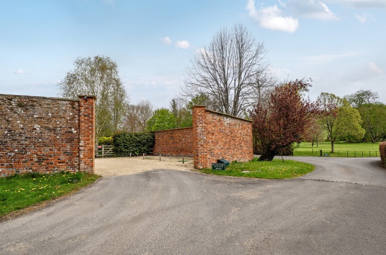 Images for Heytesbury, Warminster, Wiltshire