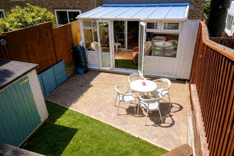 Click the photo for more details of Samber Close, Lymington, SO41