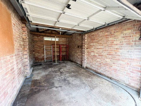 Click the photo for more details of East Sussex, CROWHURST