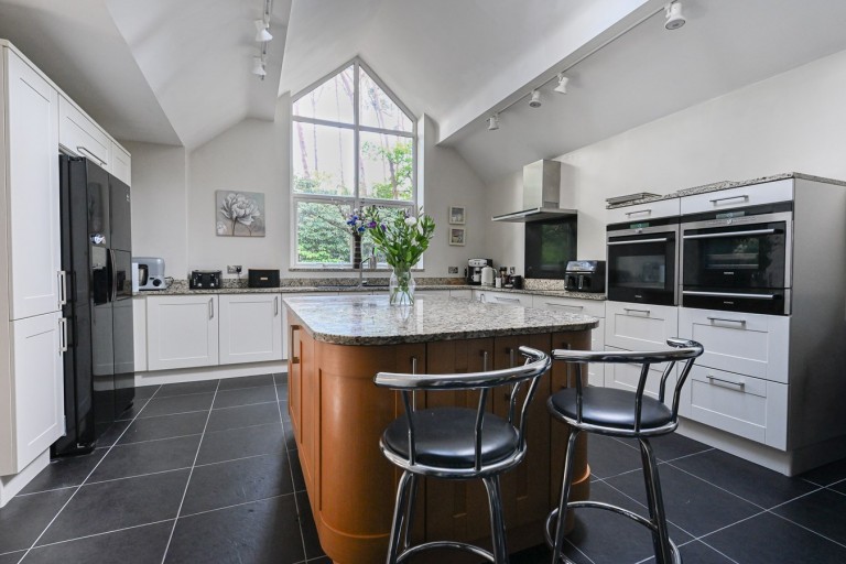 Images for Avon Castle, Ringwood, BH24