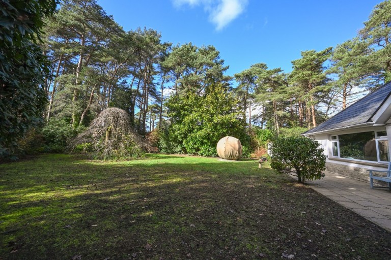 Images for Avon Castle, Ringwood, BH24