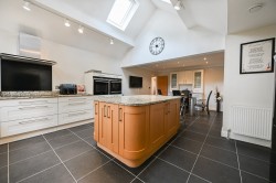 Images for Avon Castle, Ringwood, BH24