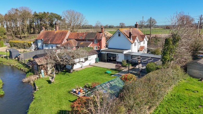 Click the photo for more details of Ringwood Road, Avon, Christchurch, BH23