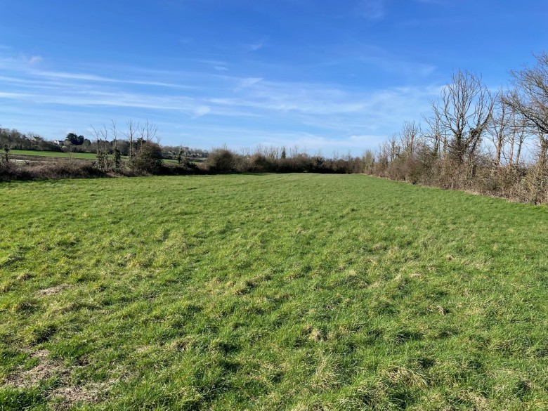 Click the photo for more details of Redlands Lane, Edington, Somerset