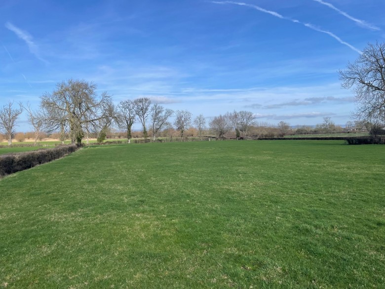 Click the photo for more details of Keen Hayes Lane, Edington, Somerset