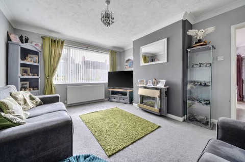 Click the photo for more details of Main Street, Walton, Somerset