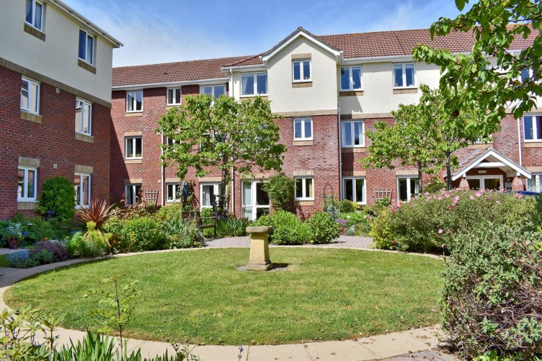 Click the photo for more details of Tylers Close, Lymington, Lymington, SO41