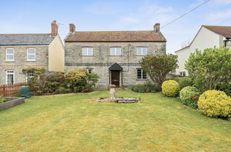 Click the photo for more details of Middle Road, Cossington, Somerset