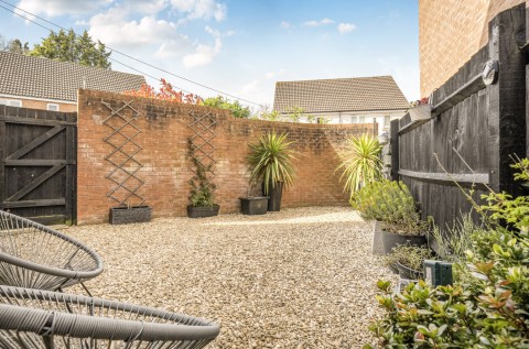 Click the photo for more details of Swaledale Road, Warminster, Wiltshire