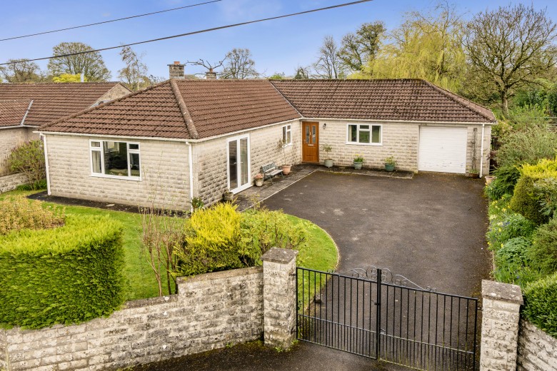 Click the photo for more details of Pound Lane, Oakhill, Somerset