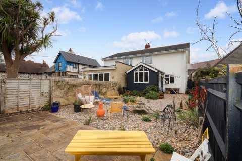 Click the photo for more details of Cooden Drive, Bexhill-on-Sea, East Sussex