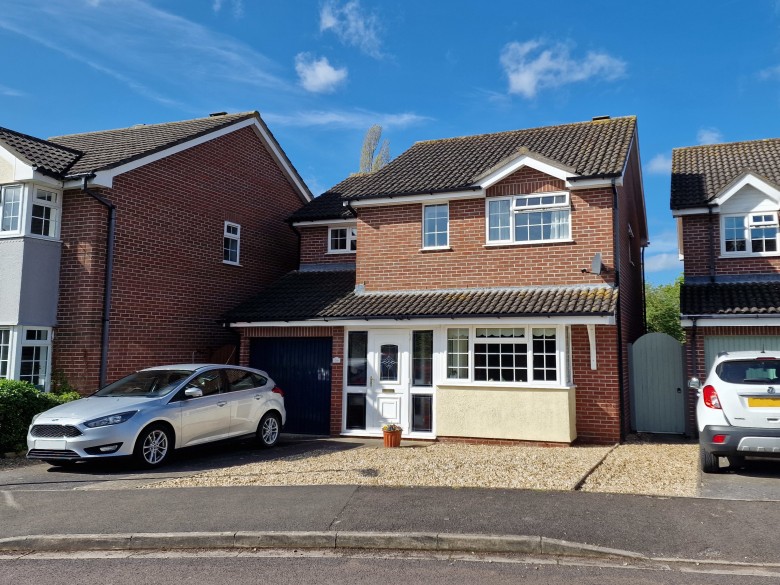 Click the photo for more details of Palmers Road, Glastonbury, Somerset