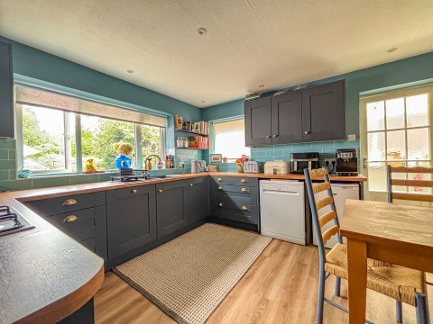 Click the photo for more details of Gorselands, Sedlescombe, East Sussex
