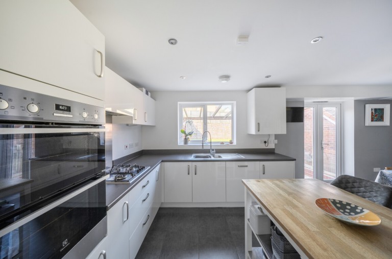 Images for Fisher Close, Midsomer Norton, Radstock, Somerset