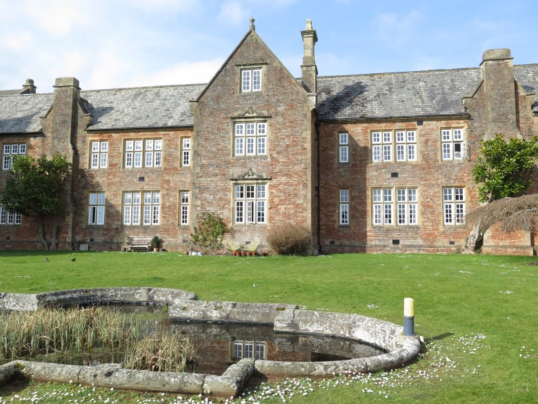 Click the photo for more details of Lower Chapel Court, South Horrington Village Wells