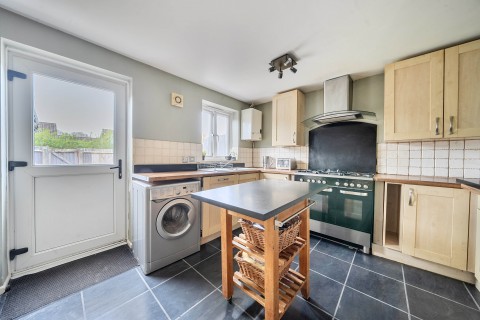 Click the photo for more details of Donnes Terrace, Castle Cary, Somerset