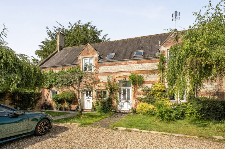 Images for Sutton Veny
