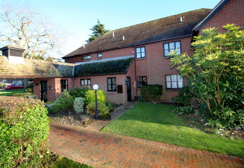 Click the photo for more details of WATLINGTON