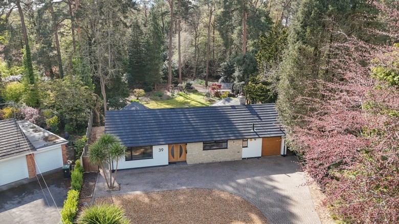 Click the photo for more details of St Ives Wood, St Ives, Ringwood, BH24