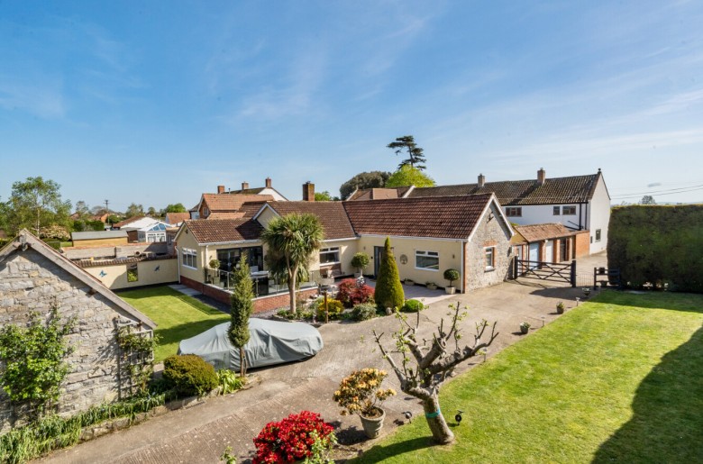 Click the photo for more details of Chedzoy Lane, Chedzoy, Somerset