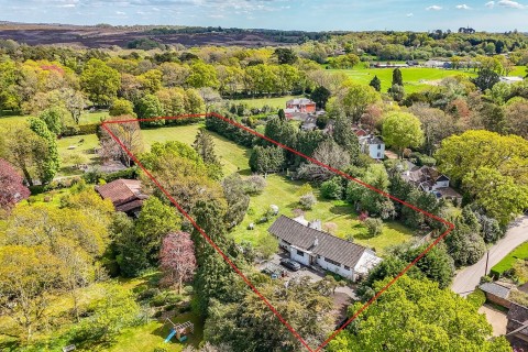 Click the photo for more details of Hangersley Hill, Hangersley, Ringwood, BH24