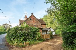 Images for Bank, Lyndhurst, SO43