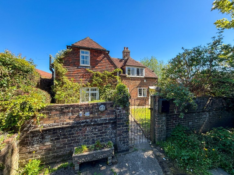 Images for High Street, Battle, East Sussex