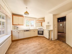 Images for High Street, Battle, East Sussex