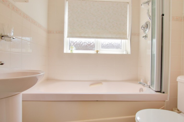 Images for Little Dene Copse, Pennington, Lymington, SO41