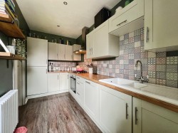 Images for Merriman Road, Street, Somerset