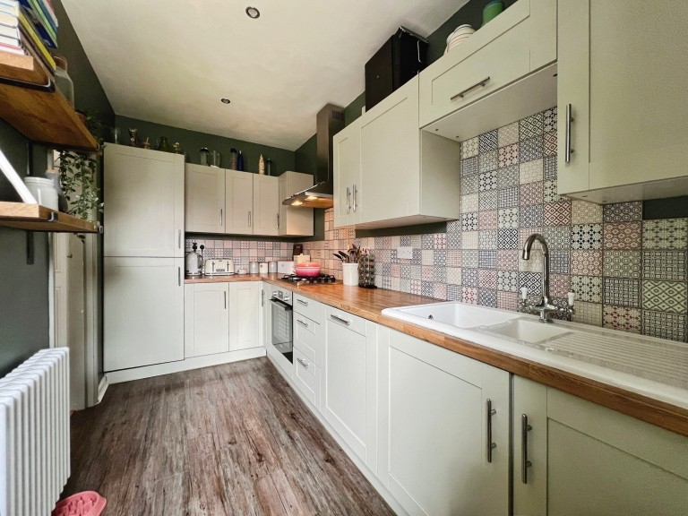 Images for Merriman Road, Street, Somerset