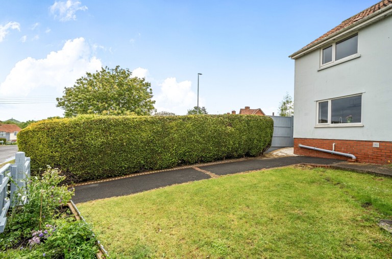Images for Grange Avenue, Street, Somerset