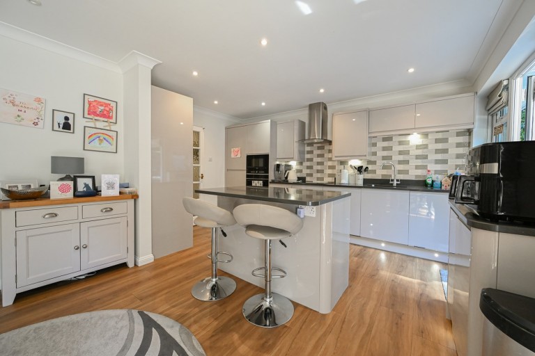 Images for Egmont Close, Avon Castle, Ringwood, BH24