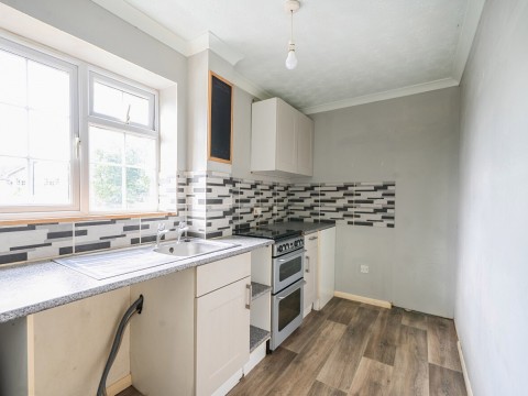 Click the photo for more details of Circus Field Road, Glastonbury, Somerset