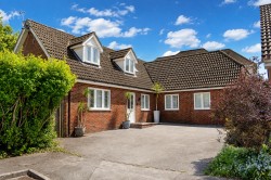 Images for Harford Close, Pennington, Lymington, SO41
