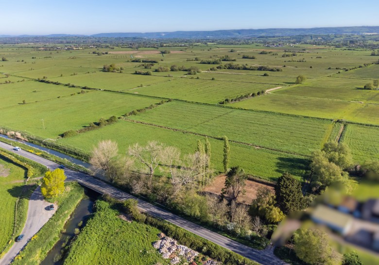 Click the photo for more details of Meare Road, Glastonbury, Somerset