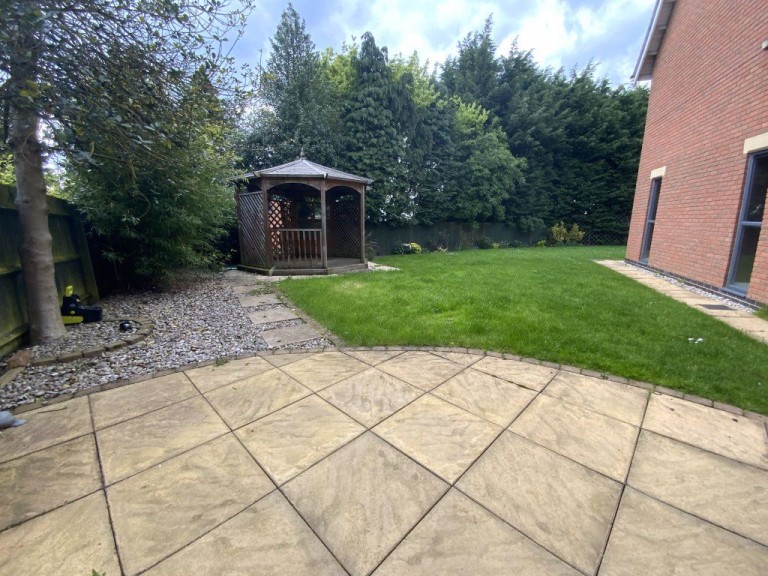 Images for Limes Close, Bushby