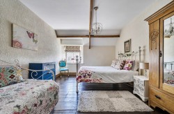 Images for Bove Town, Glastonbury, Somerset