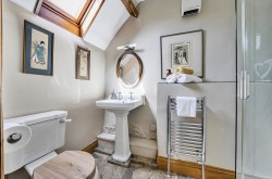 Images for Bove Town, Glastonbury, Somerset