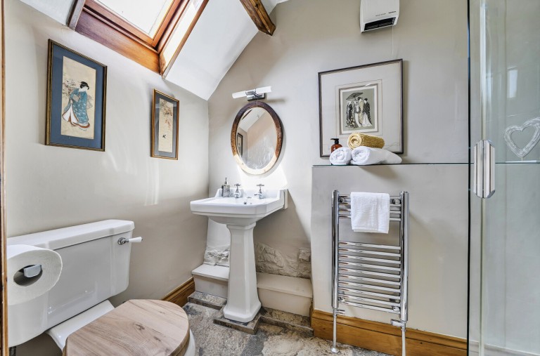Images for Bove Town, Glastonbury, Somerset